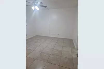 7825 Fairview Dr #203, Tamarac, FL 33321 - Photo 9