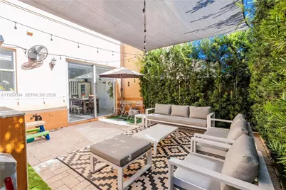 12478 SW 123rd St, Miami, FL 33186 - Photo 15