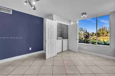 2881 N Oakland Forest Dr #113, Oakland Park, FL 33309 - Photo 19