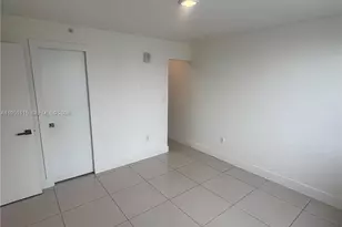 829 SW 18th Ave, Miami, FL 33135 - Photo 11