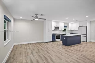 12090 N 164th Ct, Jupiter, FL 33478 - Photo 3