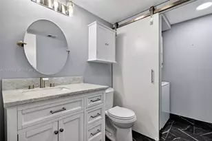 13100 SW 11th Ct, Pembroke Pines, FL 33027 - Photo 21