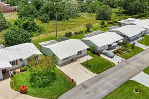 142 NW 10th Ct, Boynton Beach, FL 33426 - Photo 33