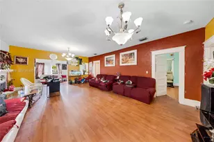 2600 SW 2nd St, Miami, FL 33135 - Photo 13