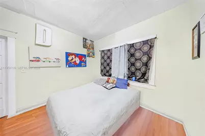 2600 SW 2nd St, Miami, FL 33135 - Photo 5