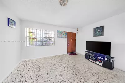2600 SW 2nd St, Miami, FL 33135 - Photo 21