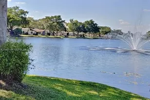 351 Cambridge Rd, Hollywood, FL 33024 - Photo 35