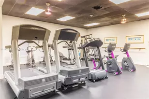 351 Cambridge Rd, Hollywood, FL 33024 - Photo 27