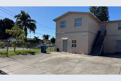 2099 NW 26th Ave, Fort Lauderdale, FL 33311 - Photo 1