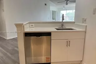 12430 Vista Isles Dr, Sunrise, FL 33325 - Photo 9