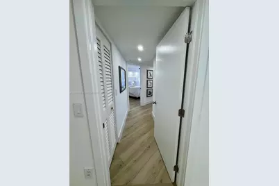 6301 Collins Ave #3101, Miami Beach, FL 33141 - Photo 19