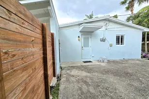 10330 SW 53rd St, Miami, FL 33165 - Photo 25