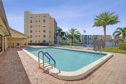200 SE 5th Ave #405, Dania Beach, FL 33004 - Photo 27
