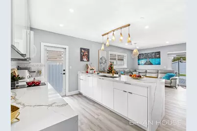 3341 NW 20th St, Miami, FL 33142 - Photo 3