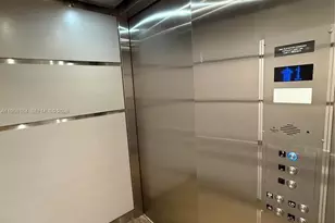 8135 Sunrise Lakes Blvd, Sunrise, FL 33322 - Photo 45