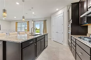 10407 SW Captiva Dr, Port Saint Lucie, FL 34987 - Photo 25