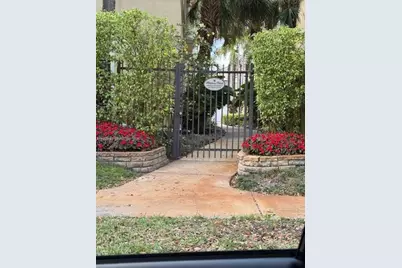 1659 Passion Vine Cir #18-4, Weston, FL 33326 - Photo 5