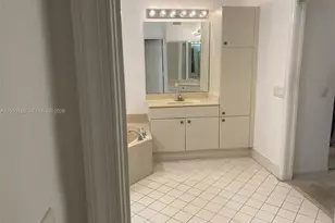 1659 Passion Vine Cir, Weston, FL 33326 - Photo 31