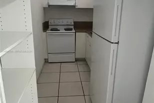 4717 NW 7th, Miami, FL 33126 - Photo 3