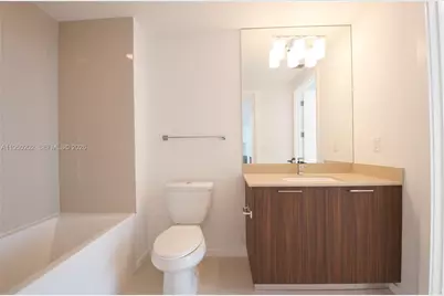 5300 Paseo Blvd #709, Doral, FL 33166 - Photo 9