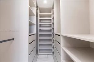 2401 S Ocean Dr, Hollywood, FL 33019 - Photo 17