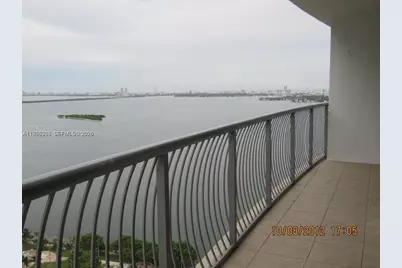 1750 N Bayshore Dr #3005, Miami, FL 33132 - Photo 3