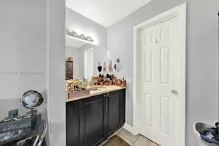 10810 NW 7th St, Miami, FL 33172 - Photo 13