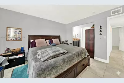 10810 NW 7th St #6B, Miami, FL 33172 - Photo 11