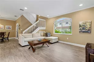 1140 Canella Ln, Hollywood, FL 33019 - Photo 5