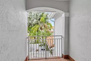 1140 Canella Ln, Hollywood, FL 33019 - Photo 13