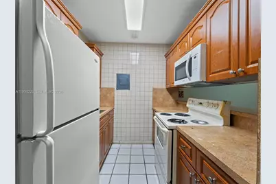 3001 SW 2nd St #209C, Miami, FL 33135 - Photo 7
