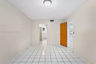 3001 SW 2nd St, Miami, FL 33135 - Photo 17