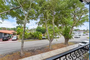 3001 SW 2nd St, Miami, FL 33135 - Photo 23