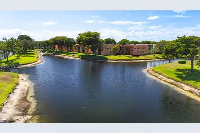 15451 Pembridge Dr #214, Delray Beach, FL 33484 - Photo 3