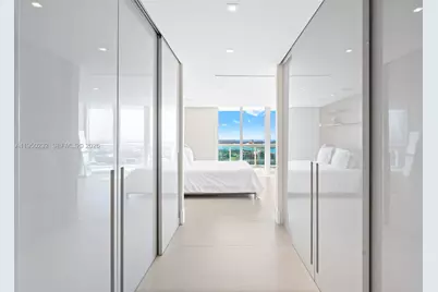 1000 S Pointe Dr #2802, Miami Beach, FL 33139 - Photo 23