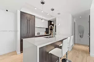 500 Brickell Ave, Miami, FL 33131 - Photo 3