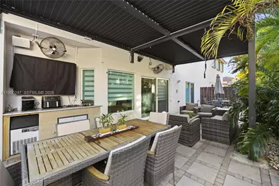 11243 NW 58th Ter #1, Doral, FL 33178 - Photo 5