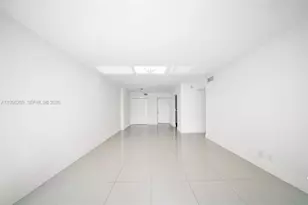 100 Bayview Dr, Sunny Isles Beach, FL 33160 - Photo 9