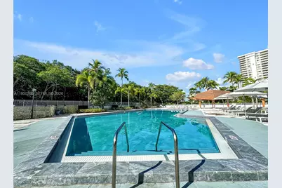 100 Bayview Dr #408, Sunny Isles Beach, FL 33160 - Photo 33