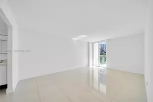 100 Bayview Dr, Sunny Isles Beach, FL 33160 - Photo 25