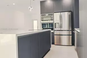 588 Palmetto Dr, Miami Springs, FL 33166 - Photo 17