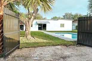 588 Palmetto Dr, Miami Springs, FL 33166 - Photo 69