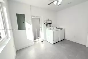 588 Palmetto Dr, Miami Springs, FL 33166 - Photo 25