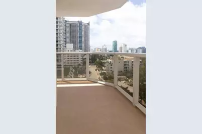 6423 Collins Ave #1101, Miami Beach, FL 33141 - Photo 25
