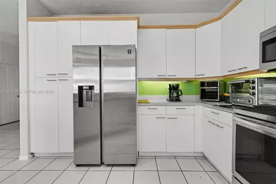 15842 NW 10th St, Pembroke Pines, FL 33028 - Photo 15