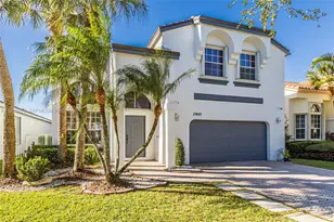 15842 NW 10th St, Pembroke Pines, FL 33028 - Photo 1