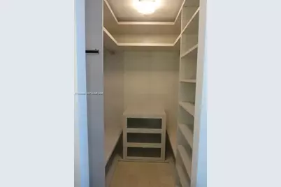 88 SW 7th St #2203, Miami, FL 33130 - Photo 13