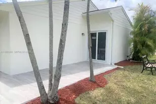 23260 New Coach Way, Boca Raton, FL 33433 - Photo 13