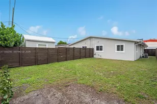 130 NW 57th St, Oakland Park, FL 33309 - Photo 15