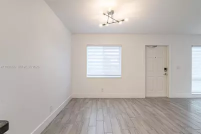 130 NW 57th St #1, Oakland Park, FL 33309 - Photo 3